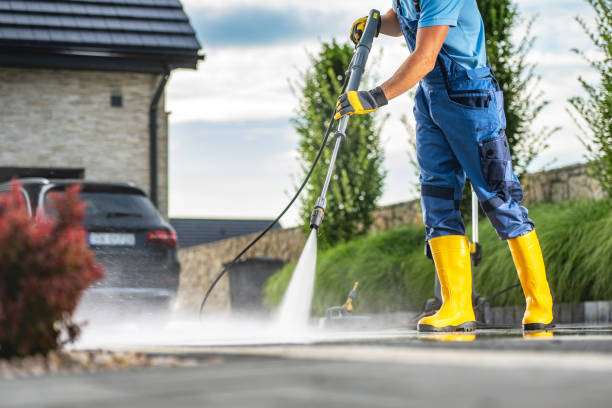 Best Garage Pressure Washing  in East Bernard, TX